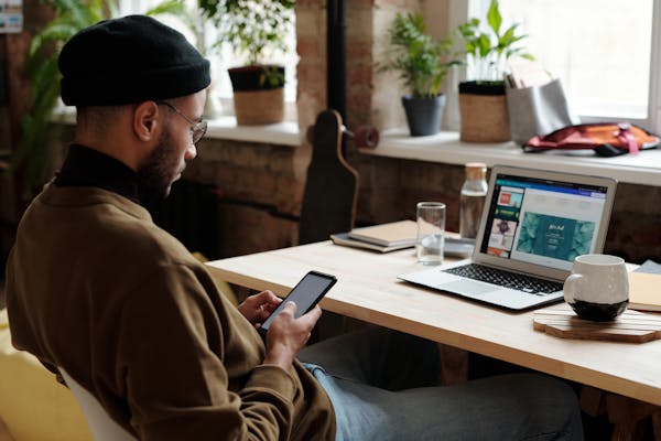 Secondhand Gadget Deals Tips - 5 Ways to Get the Best Price!