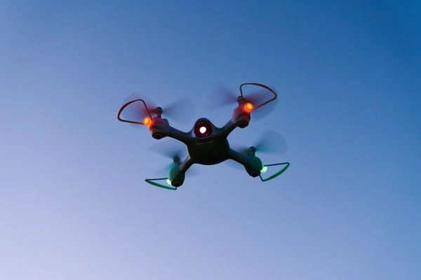 RC Quadcopter Vs Drone: Complete Guide For First-Time Flyers